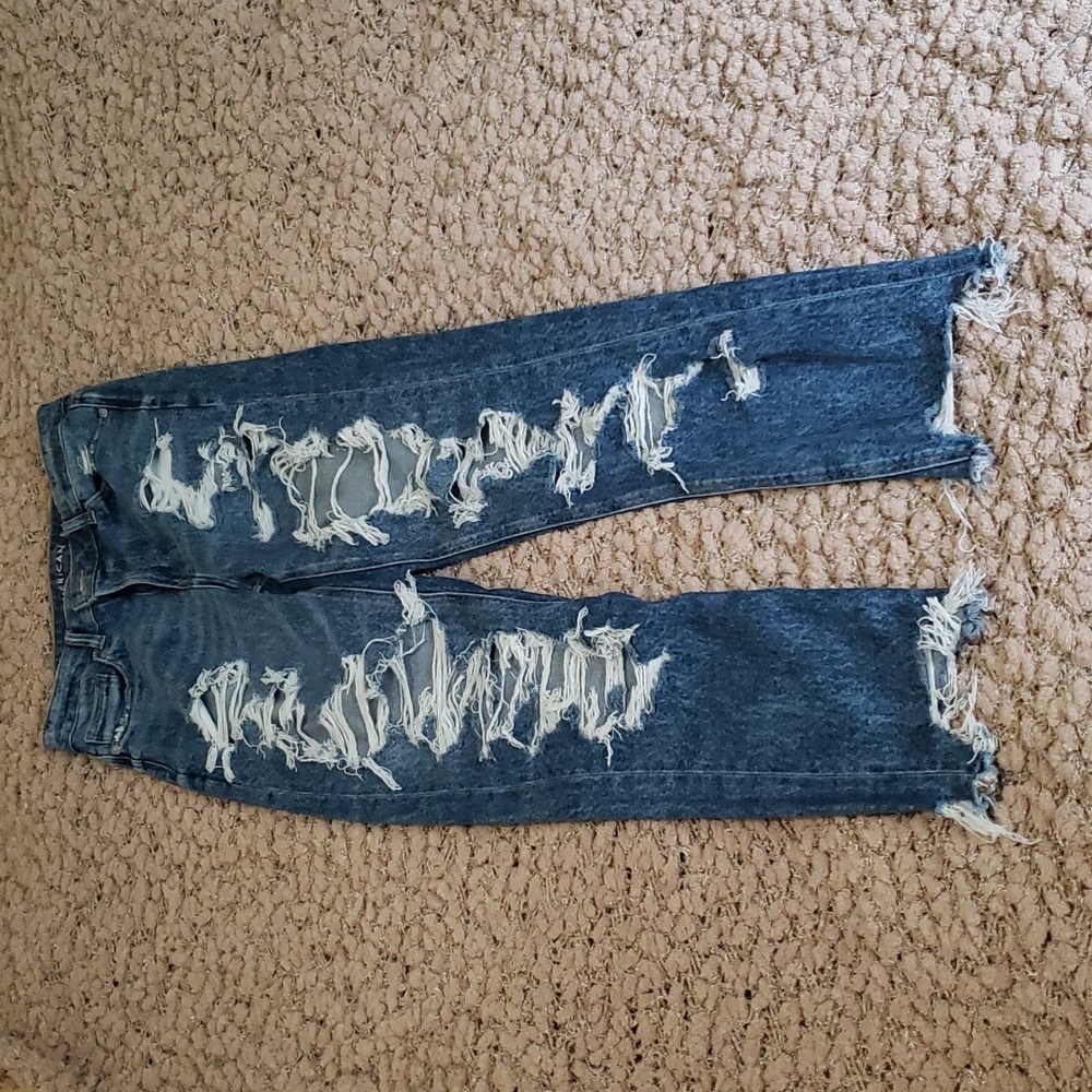 American Eagle stretch distressed jeans